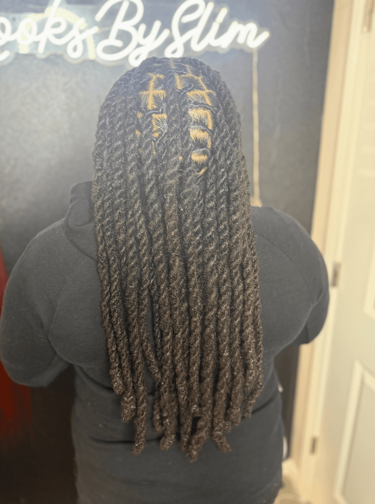 Look 6 includes: Retwist with two-strand style